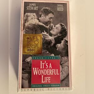 It’s a wonderful life Christmas VHS movie sealed New